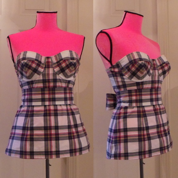 Victoria's Secret Tops - New Moda International plaid strapless top